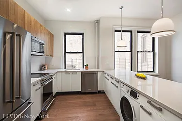 Rented by Living New York