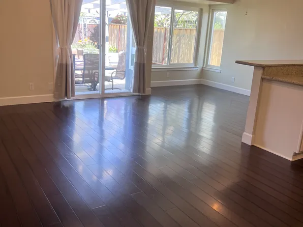 104 Diamond Dr, Livermore, CA 94550