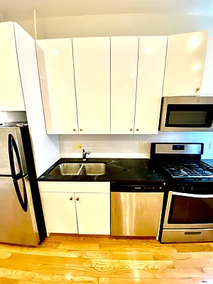 Rented by Level Group | media 24