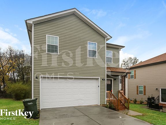 3rd image of 215 Parkwood Dr NW