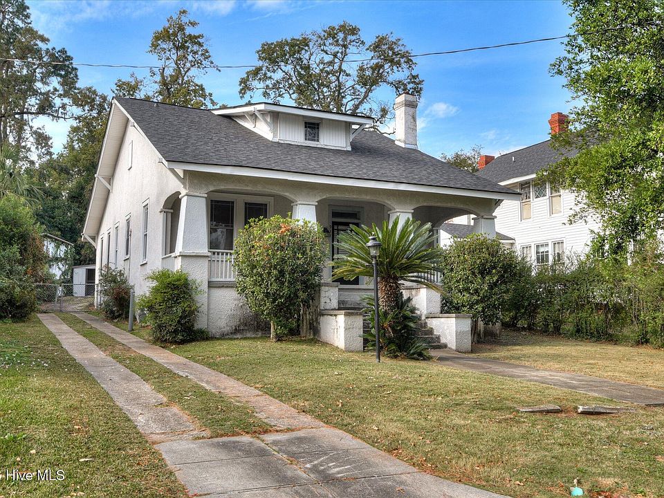 1st image of 933 Russell Street