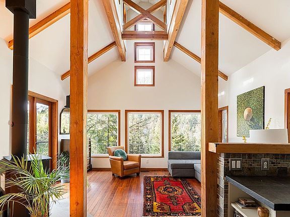 2nd image of 1245 Adams Rd