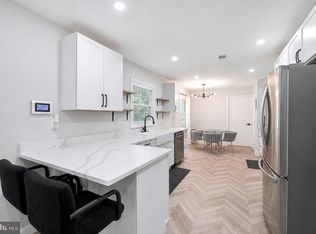 8812 Church Field Ln, Laurel, MD 20708