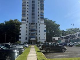 J10 San Patricio, Guaynabo, PR