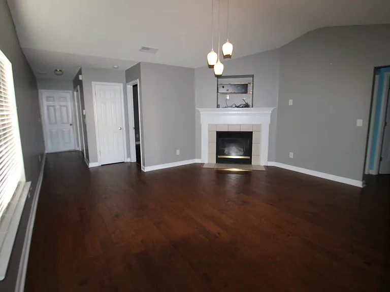 1567 Andora Dr — Photo 2