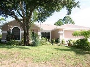 489 Lighthouse Ave, Sebastian, FL 32958