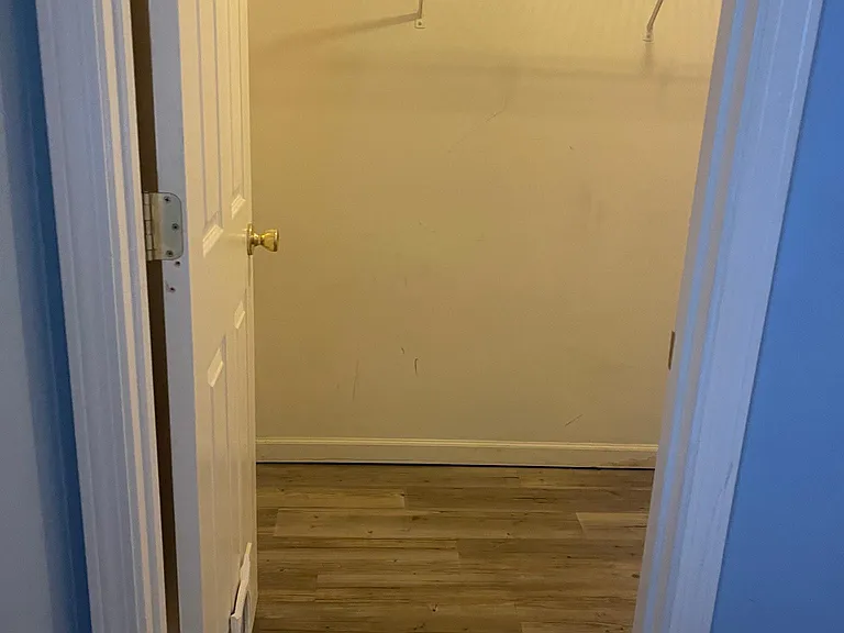 10260 Crossbow Ct — Photo 13