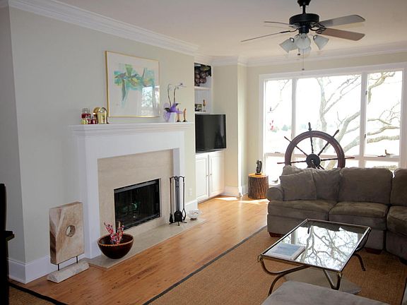 5th image of 1551 Ben Sawyer Blvd