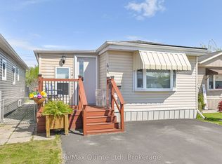311 Dundas St E #44, Quinte West, ON K8V 1M1