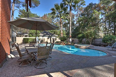 4th image of 3802 Deer Falls Ct