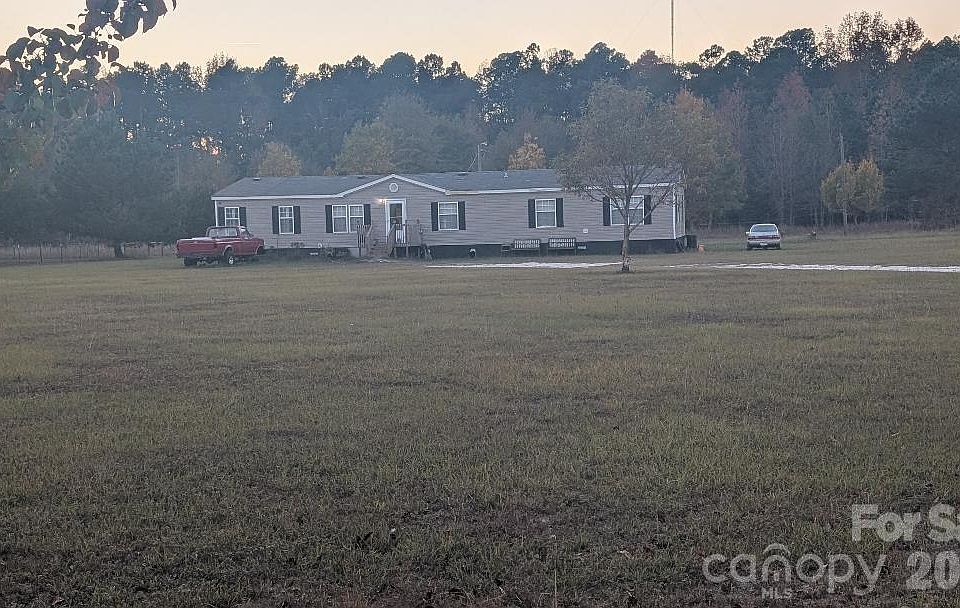 1st image of 1163 Pit A Tat Rd