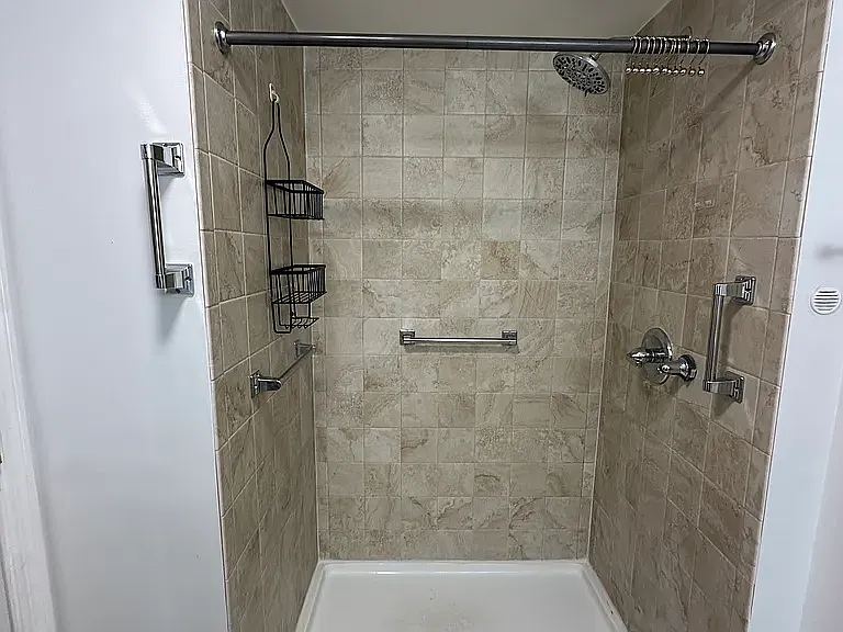 19801 SW 180th Ave #1 — Photo 10