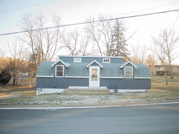 128 W Estey St, Shullsburg, WI 53586
