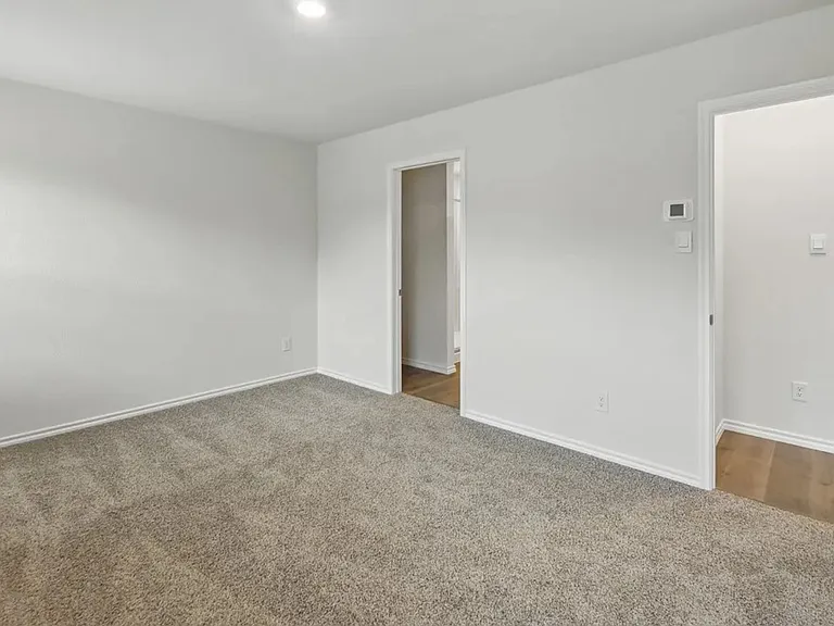 505 Lansdowne Dr — Photo 20