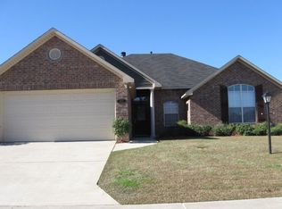 9818 Pageant Ln, Shreveport, LA 71115
