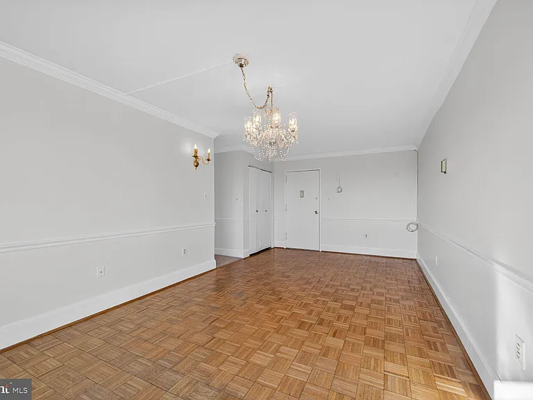 1111 University Blvd W #1016 & 1017 — Photo 7