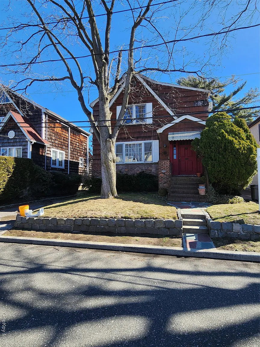1051 Stanton Avenue photo 1
