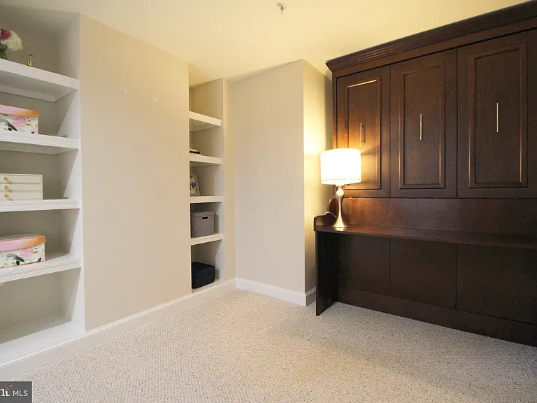 2451 Midtown Ave #305 — Photo 8