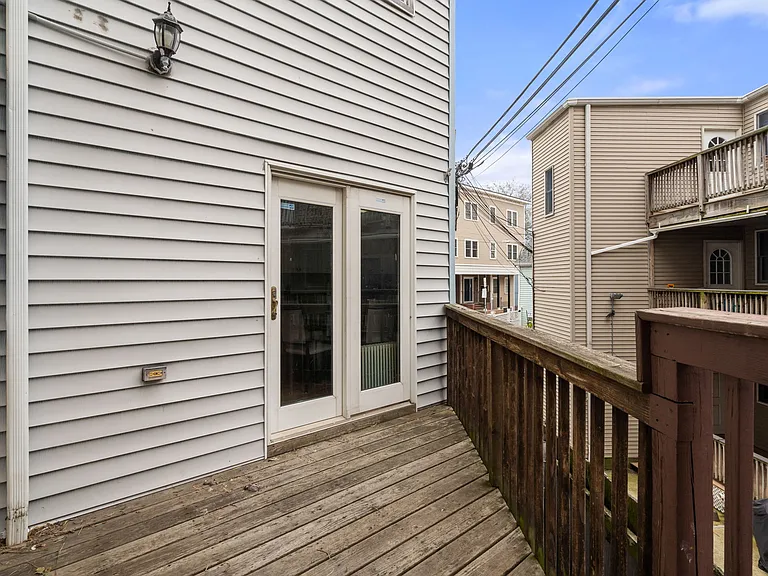 13-15 Knowlton St #1 — Photo 9