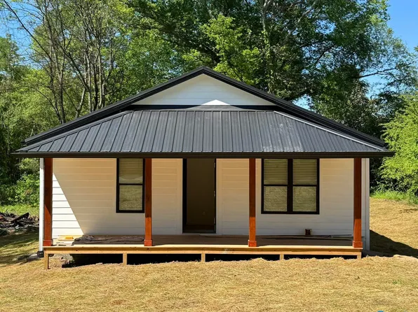 921 Joyce Ave, Albertville, AL 35951