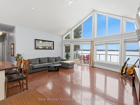 3rd image of 19 N Taylor Rd