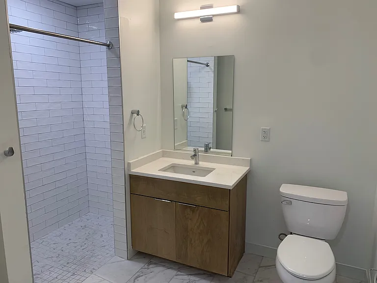 Chase Commons — Photo 16