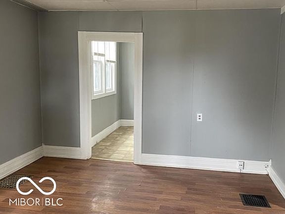 5th image of 430 S Proud St