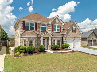 27 Corgi Dr, Simpsonville, SC 29680