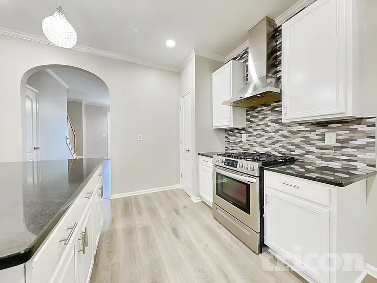 1219 Falls Creek Ct — Photo 6
