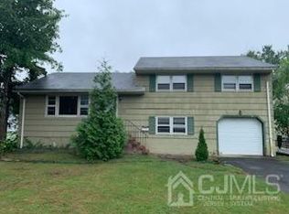 401 High St, Dunellen, NJ 08812