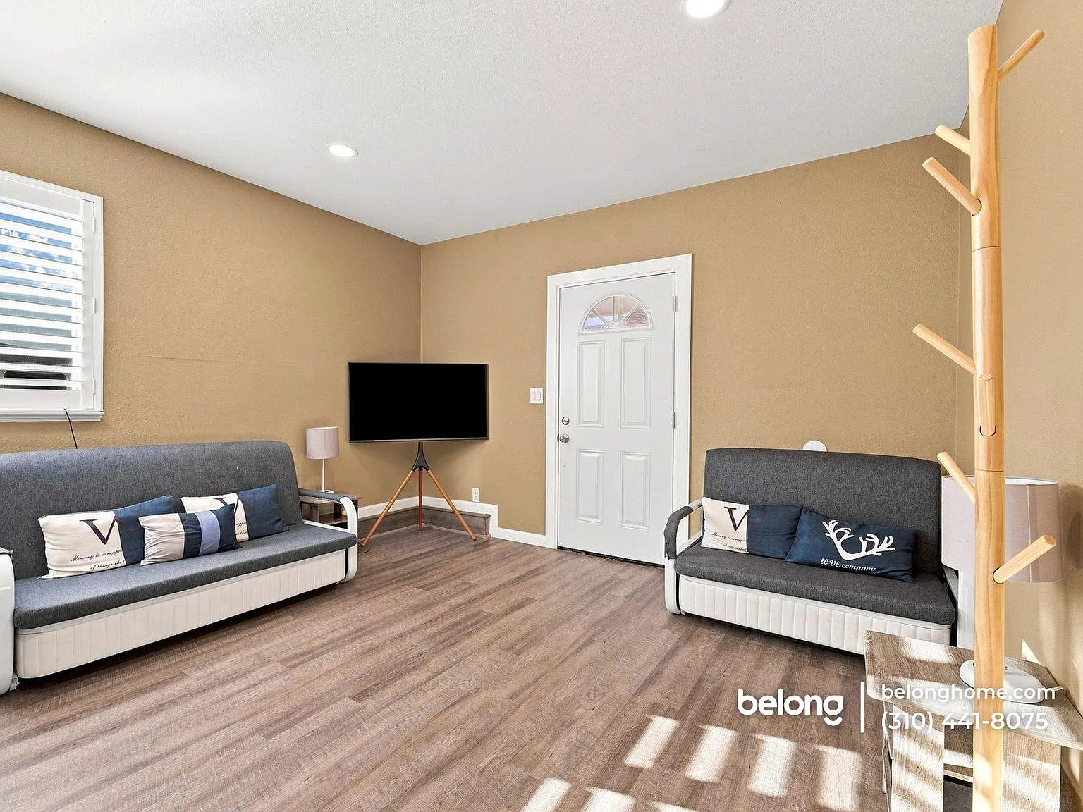 2 bed, 1.0 bath, 700 sqft, $2,725 — Photo 4