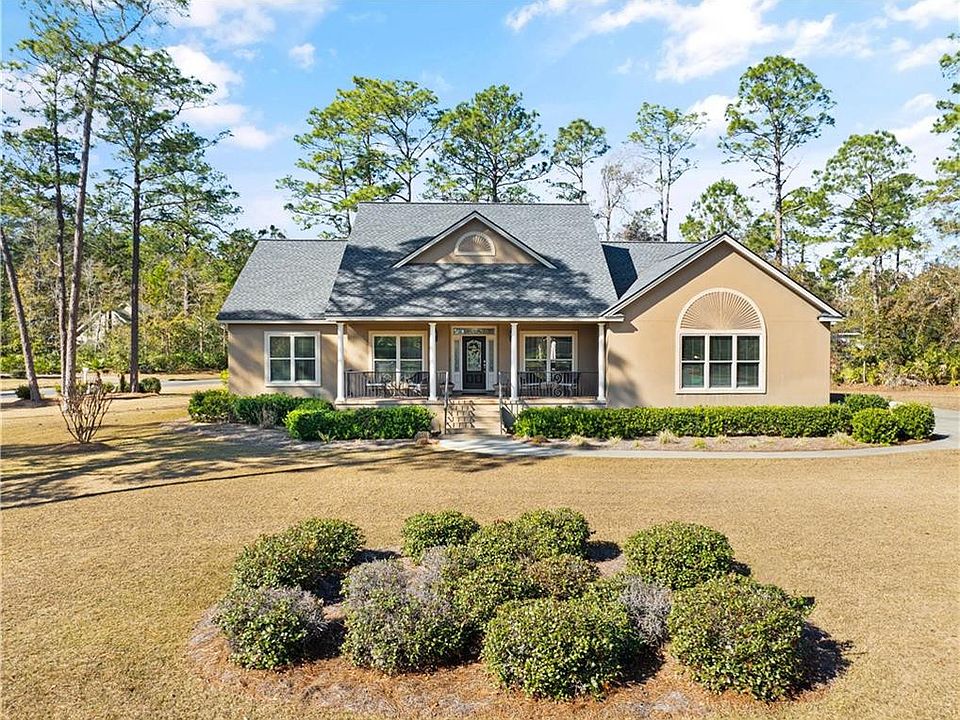 1st image of 125 Foxcreek Blvd