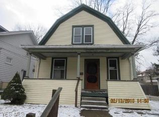 107 10th St SW, Massillon, OH