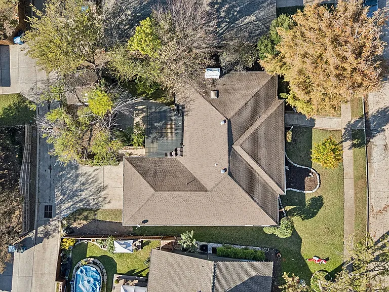 5909 Mark Ln — Photo 26