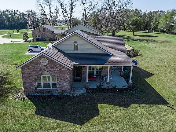 5th image of 20745 SW 36th St