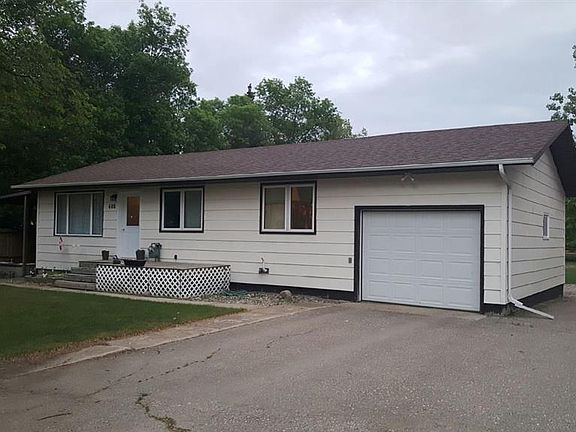 4th image of 408 3rd Ave