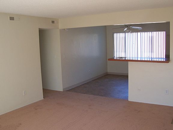 2nd image of 8468 Parkway Dr