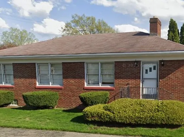 2127 E 2nd St, Erie, PA 16511