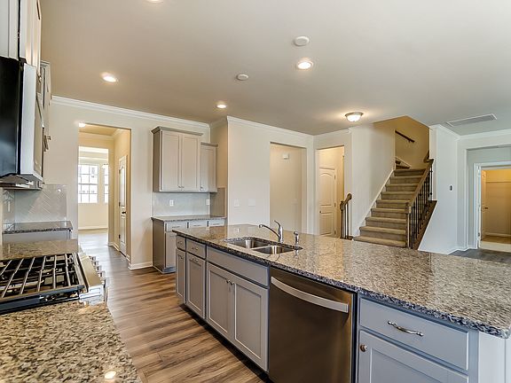 Photo representation of the Crosby plan. Colors, finishes and options will vary.