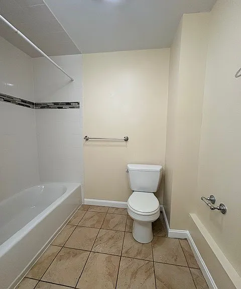 72 Liverpool St #2 — Photo 13