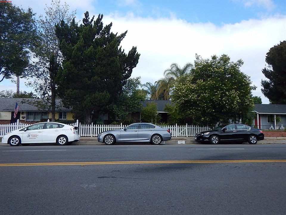 1st image of 7353 Louise Ave