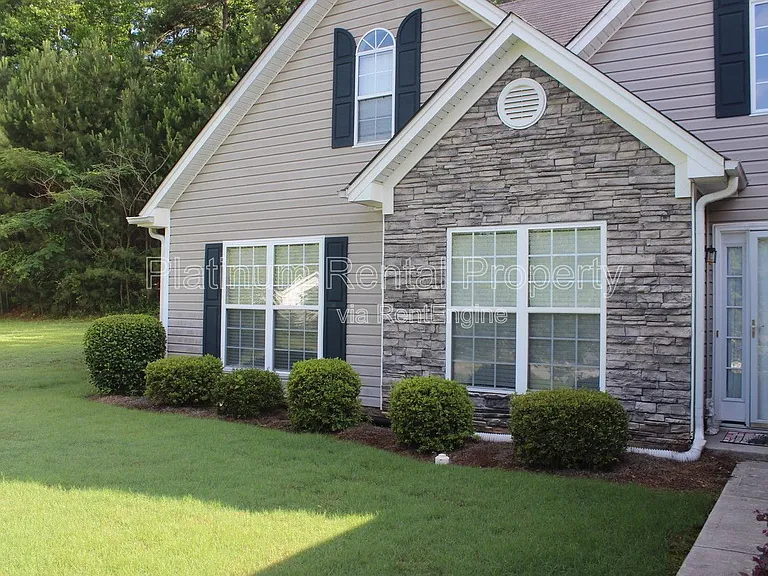 4093 Laurel Bend Ct — Photo 4