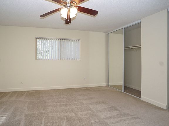 4th image of 7516 Parkway Dr APT 2K