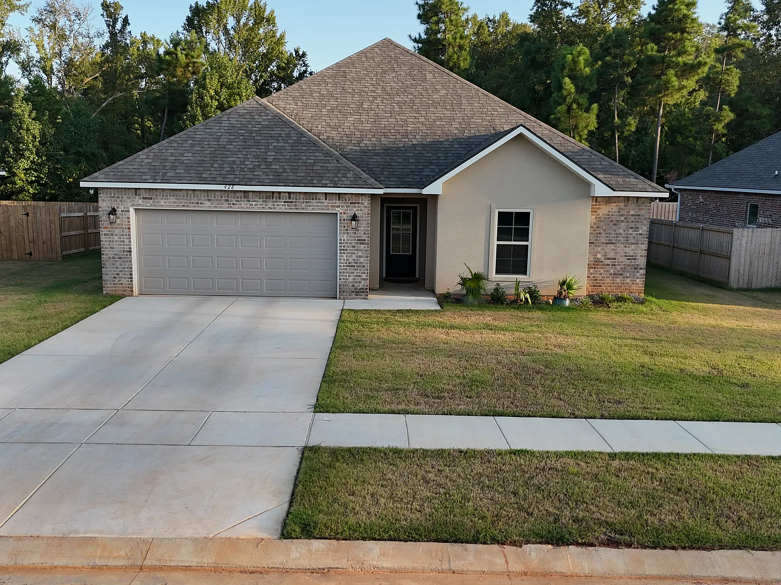 3 bed, 1514 sqft, $2,400 — Photo 3