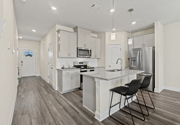 5th image of 4511 Skywood Ln