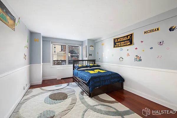 Sold by Brown Harris Stevens | media 19
