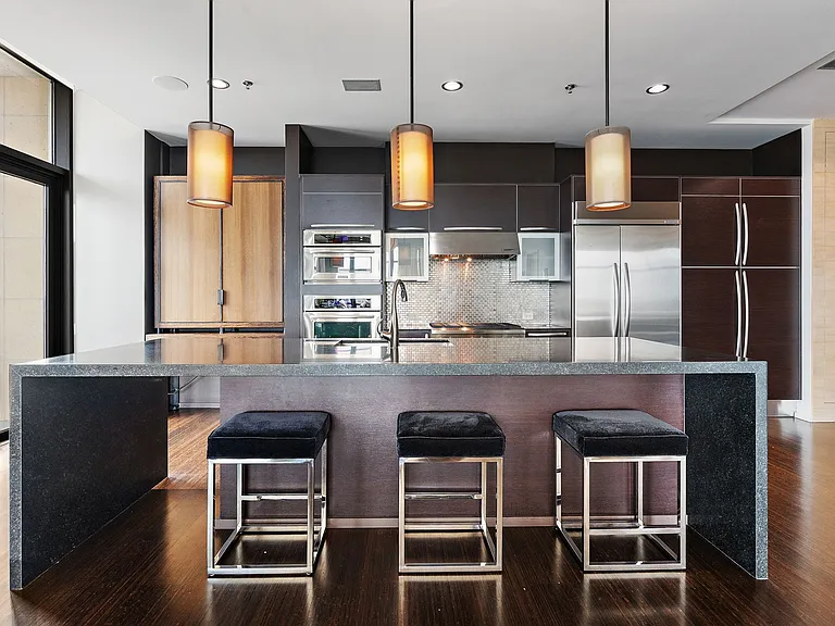 700 12th Ave S #1101 — Photo 33