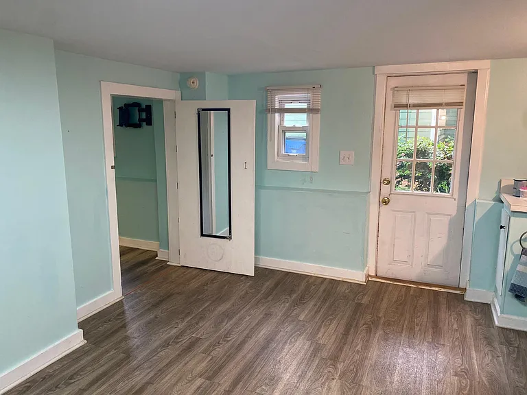 Cape Charles Dr — Photo 2