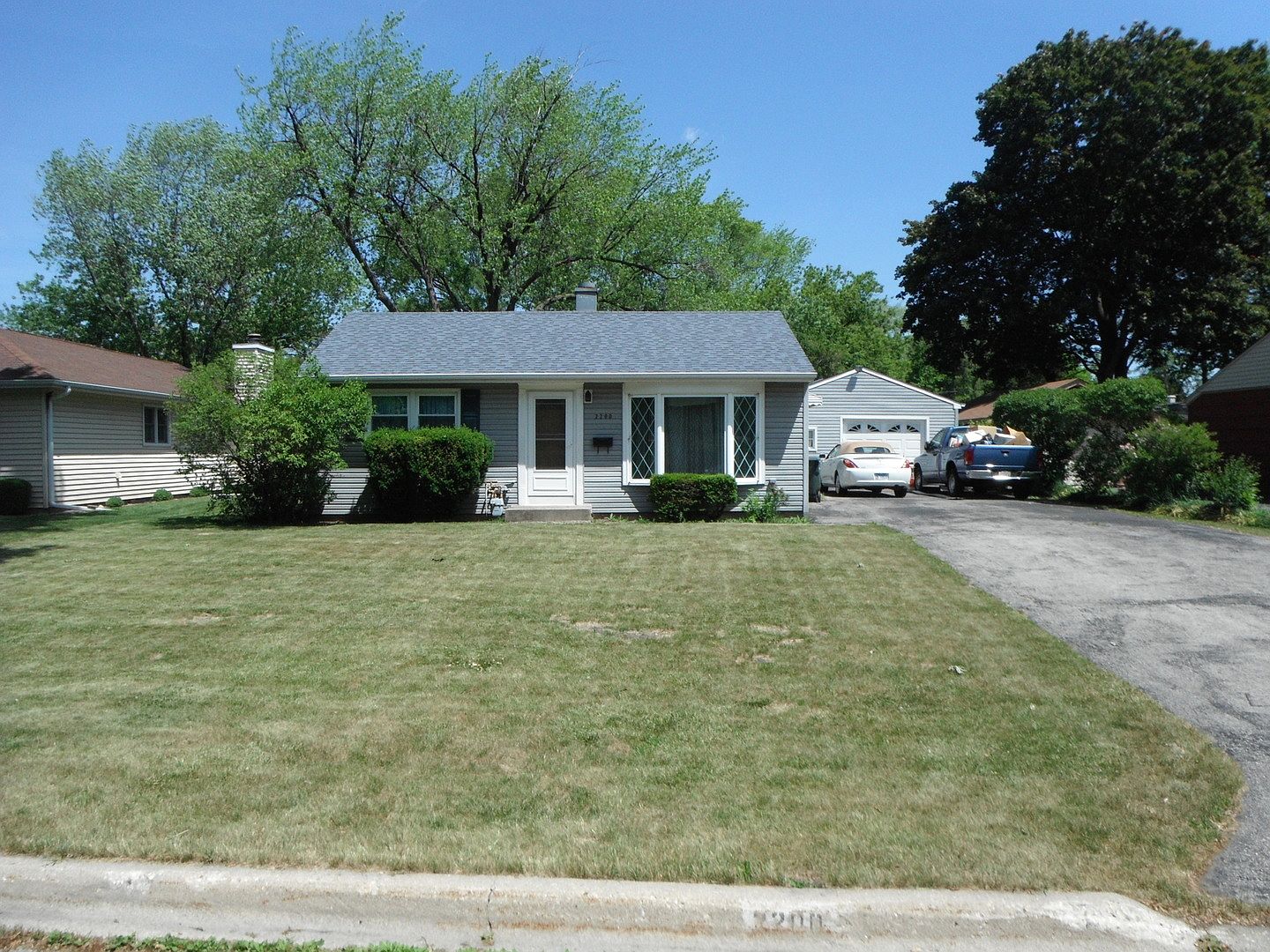 2200 Sigwalt St, Rolling Meadows, IL 60008 Zillow