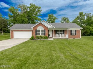 136 Chesapeake Trl, Coxs Creek, KY 40013